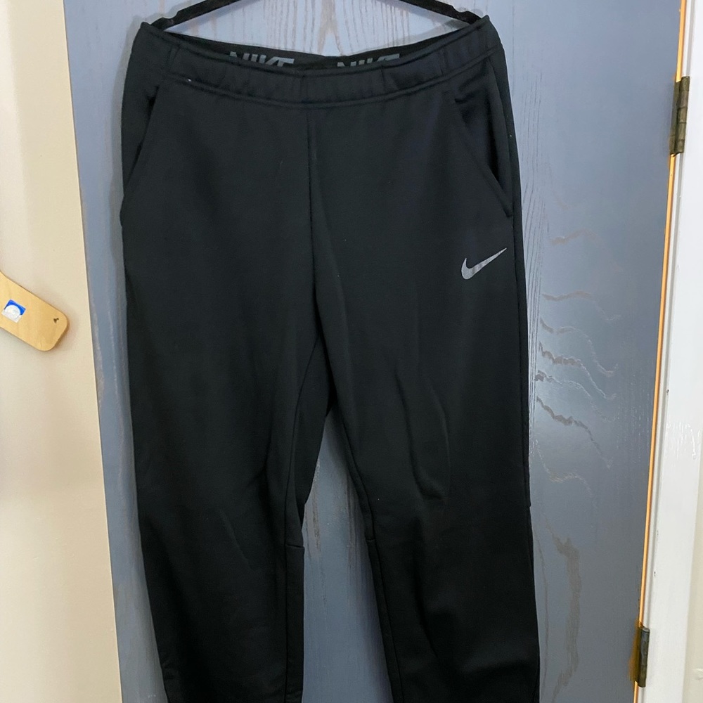 XL Nike sweatpants